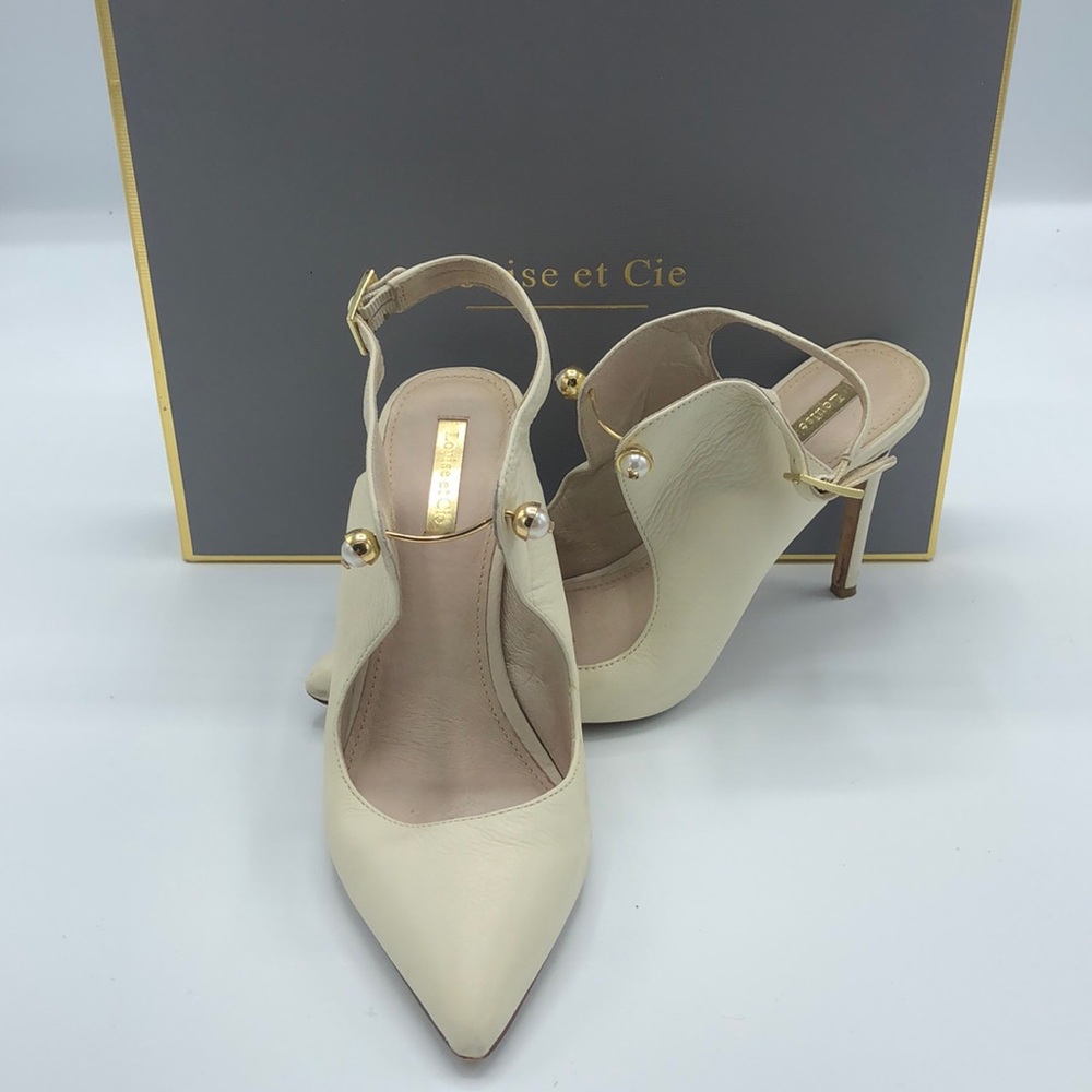 Louise et Cie faux pearl fastened pump